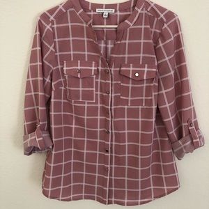 Women’s big plaid button down blouse
